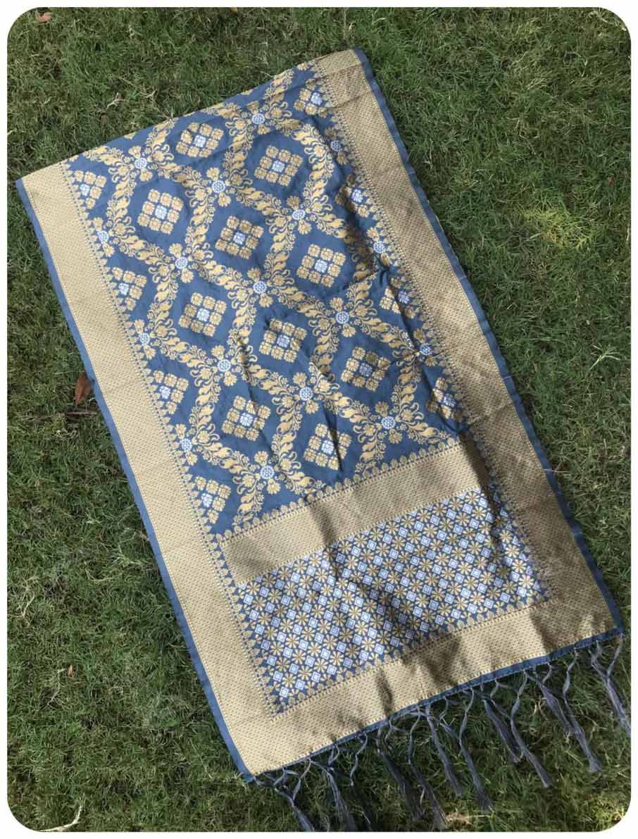 Golden Silver Thread Silk Dupatta Leading Supplier Golden Silver Thread Silk Dupatta Leading Supplier